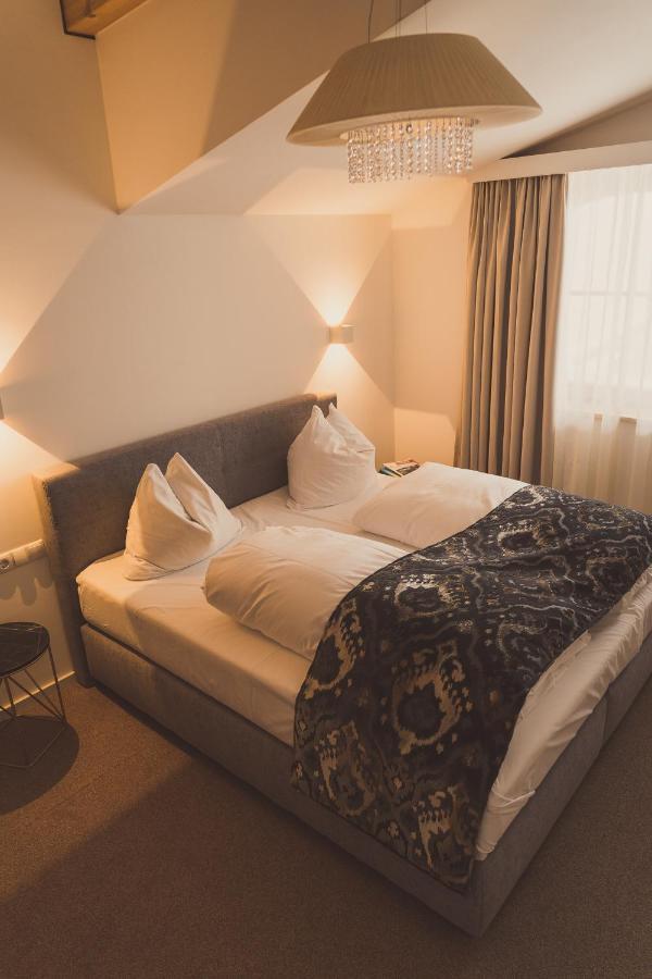 Gartenhotel Maria Theresia Hall in Tirol Luaran gambar