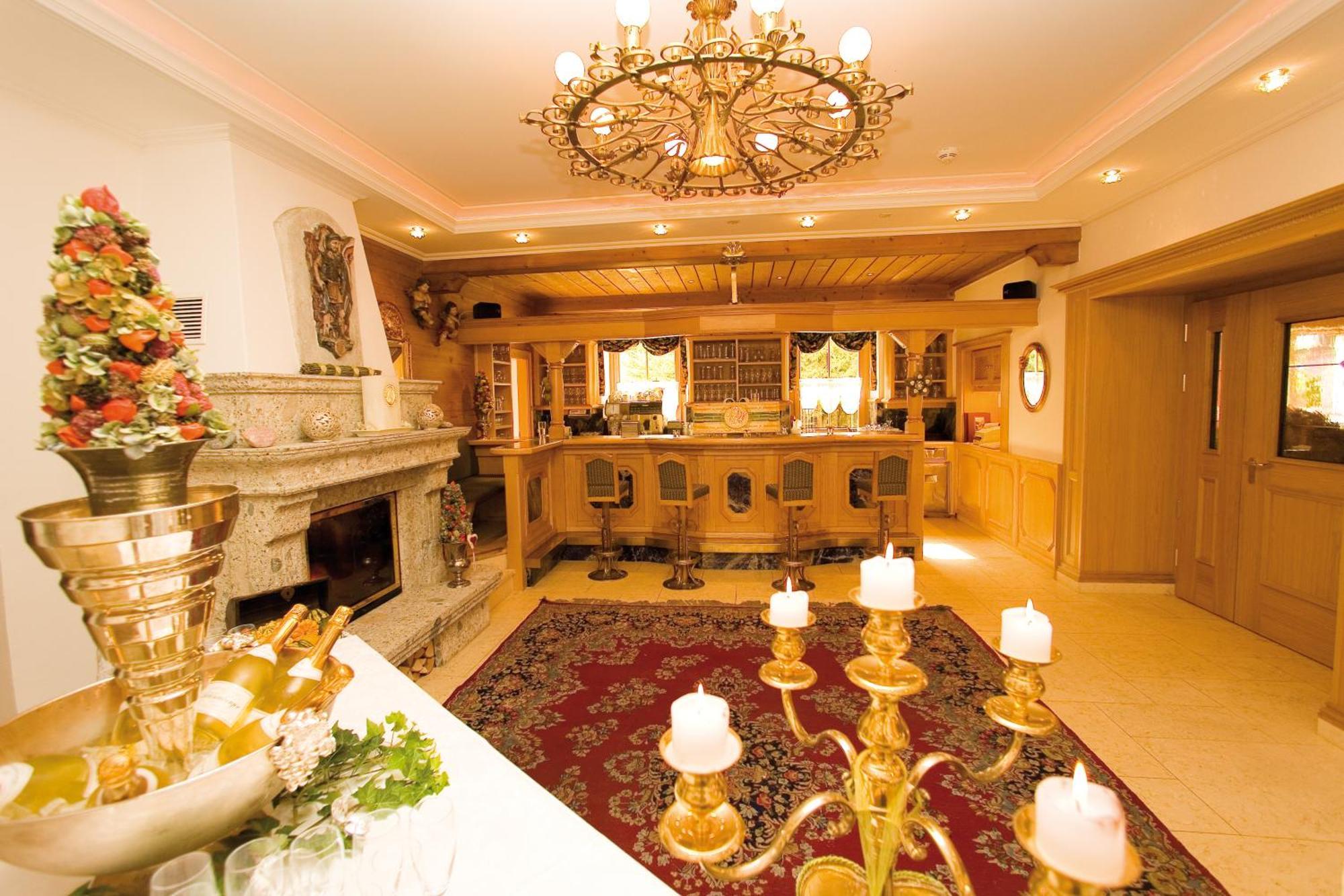 Gartenhotel Maria Theresia Hall in Tirol Luaran gambar