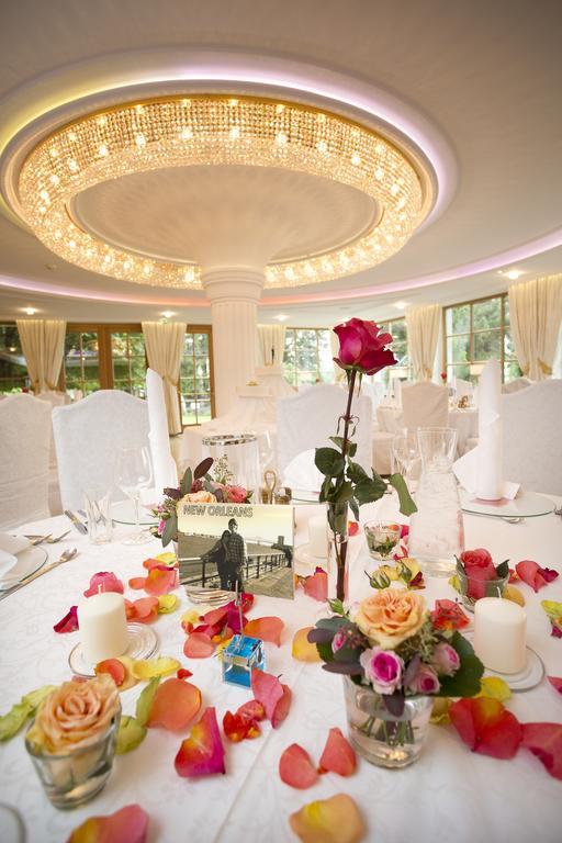 Gartenhotel Maria Theresia Hall in Tirol Luaran gambar
